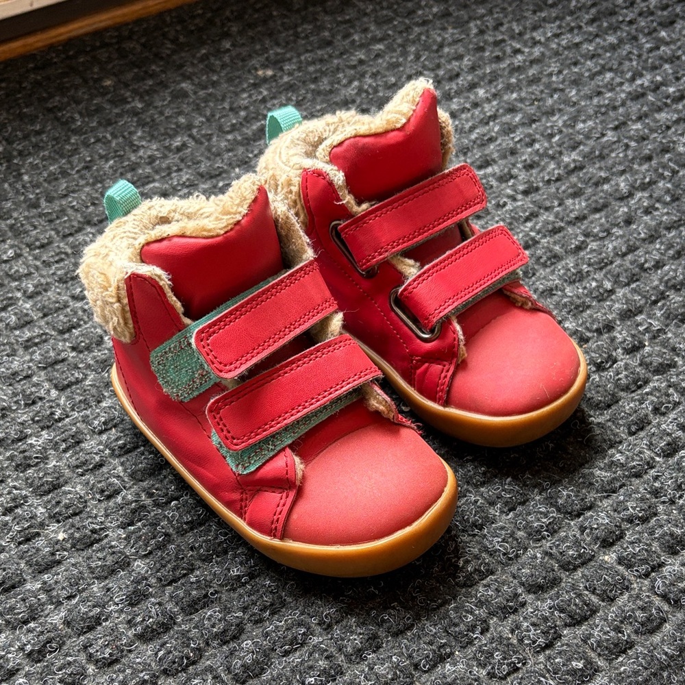 Cozy Red Kids Boots with Faux Fur Lining